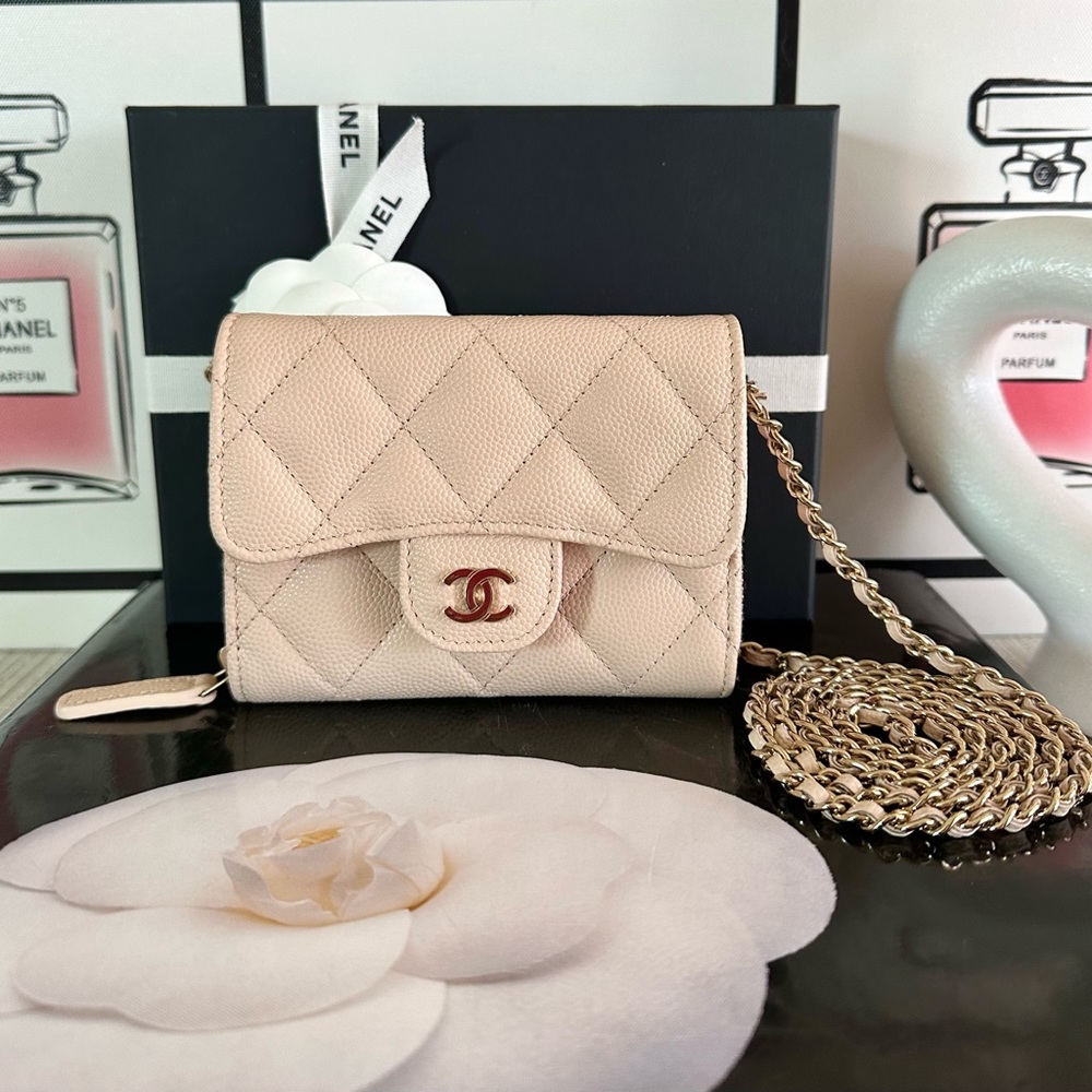 ✨✨Chanel Coin Purse on Chain✨✨